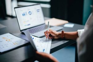 التخطيط الاستراتيجي المدرسي وأثره في تحقيق التميز المؤسسي